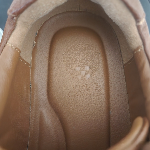 Vince Camuto Boy's Grafte Sneaker - Picture 2 of 11